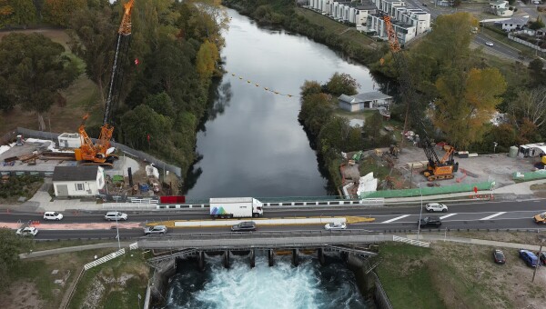 Taupō Control Gate Erosion Repair (2)